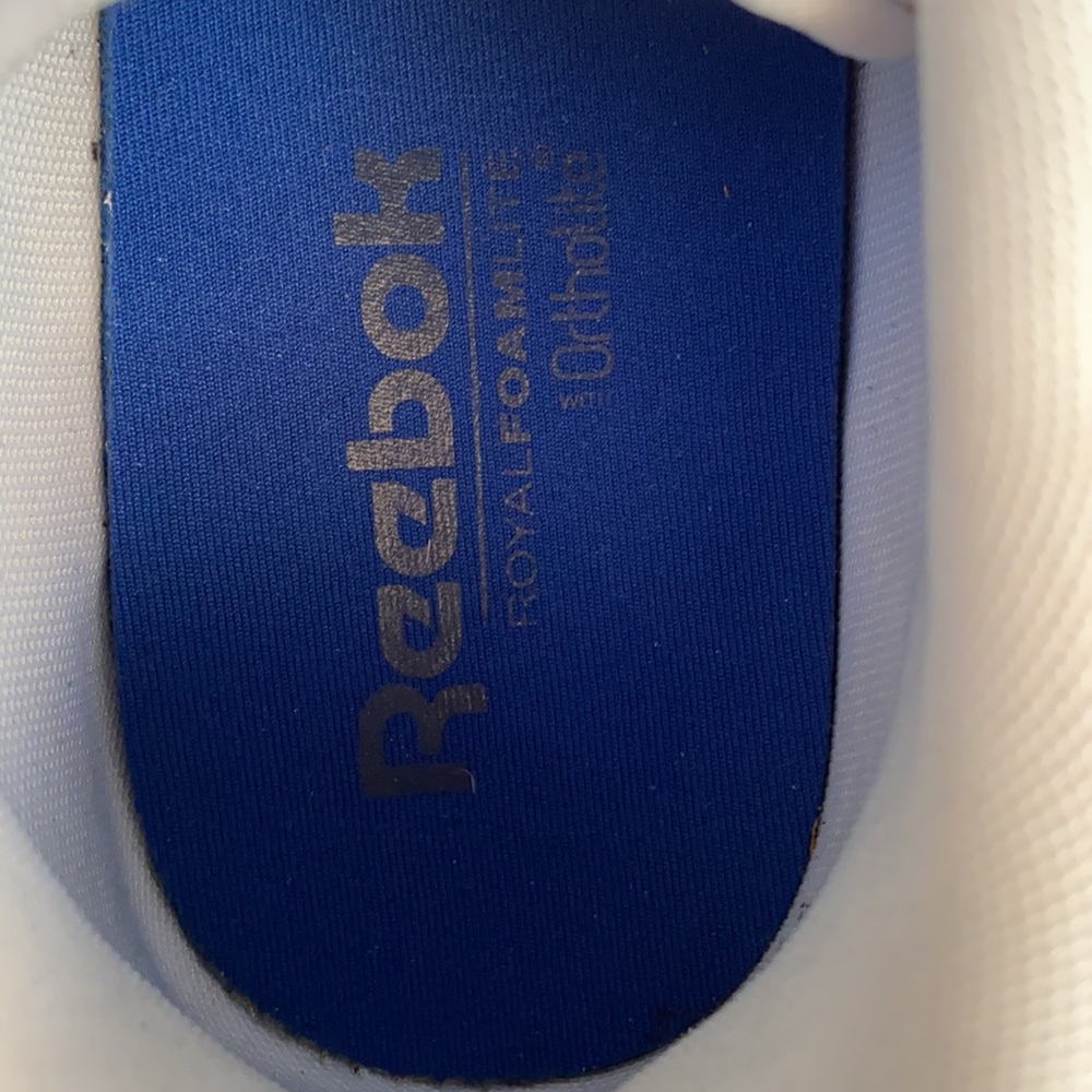 White Reebok 👟 - Picture 7 of 7
